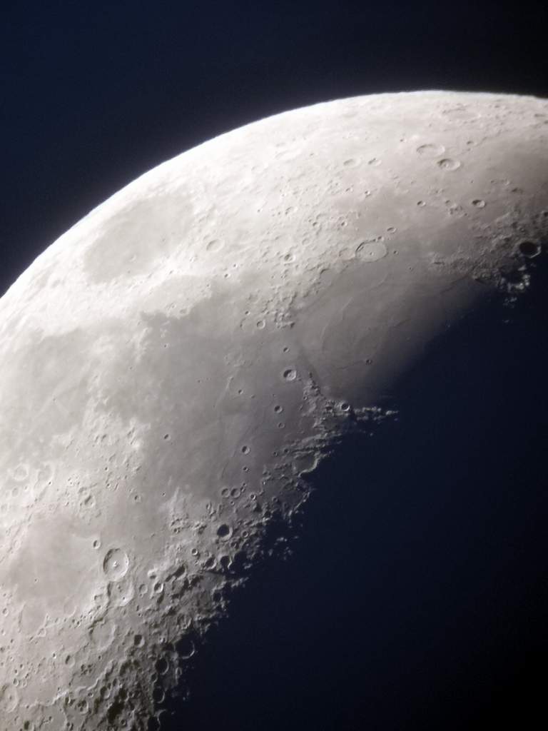 Vixen ED102S - 102/920mm Refraktor