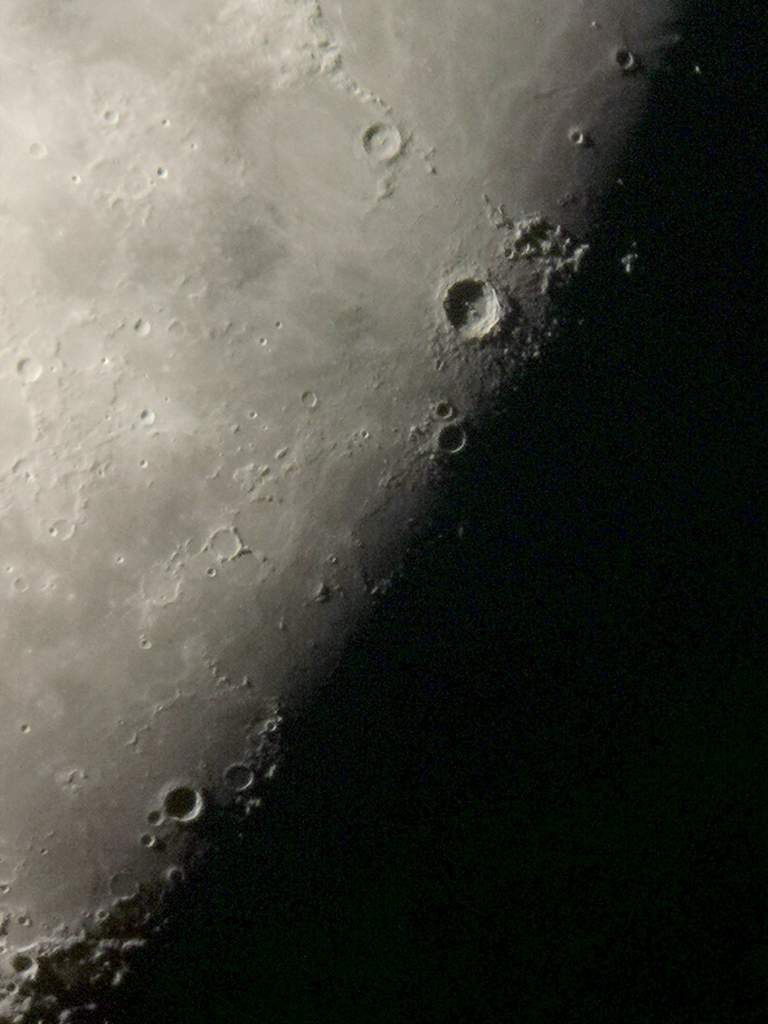 Vixen ED102S - 102/920mm Refraktor