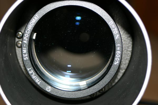 Vixen Semi-Apo-Triplett-Refraktor 70/600mm