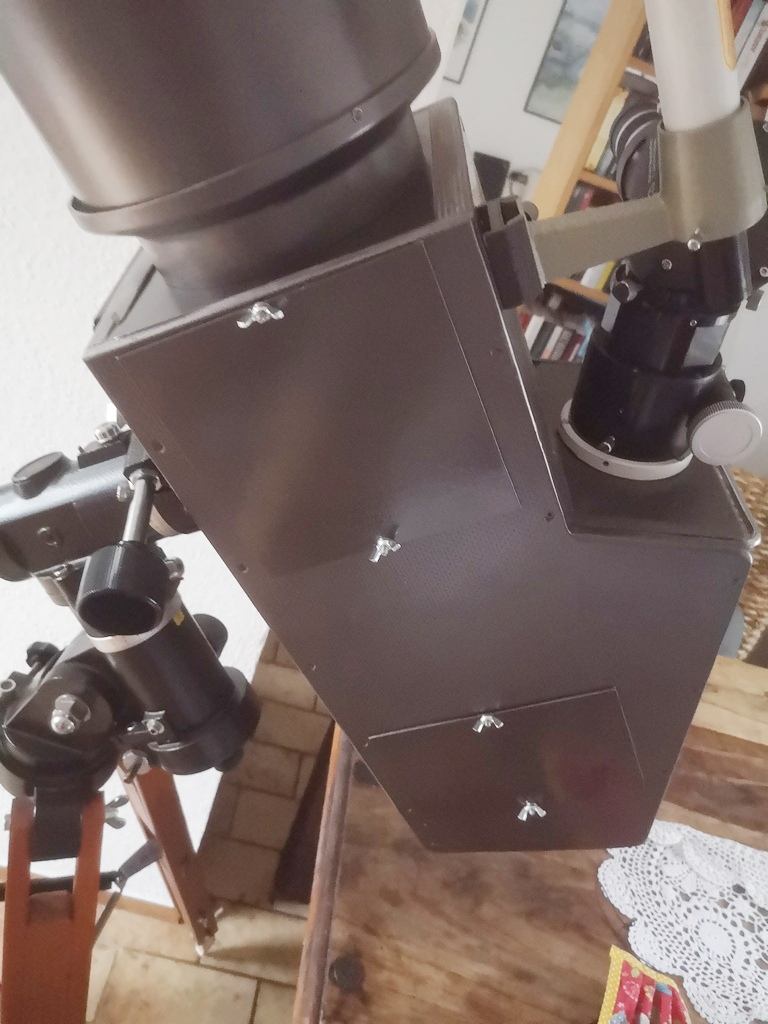 Das "K&ouml;stro-Skope" - ein "geknickter" Bresser 152/1200mm Refraktor