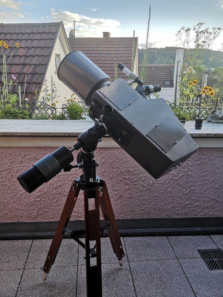 Das "K&ouml;stro-Skope" - ein "geknickter" Bresser 152/1200mm Refraktor